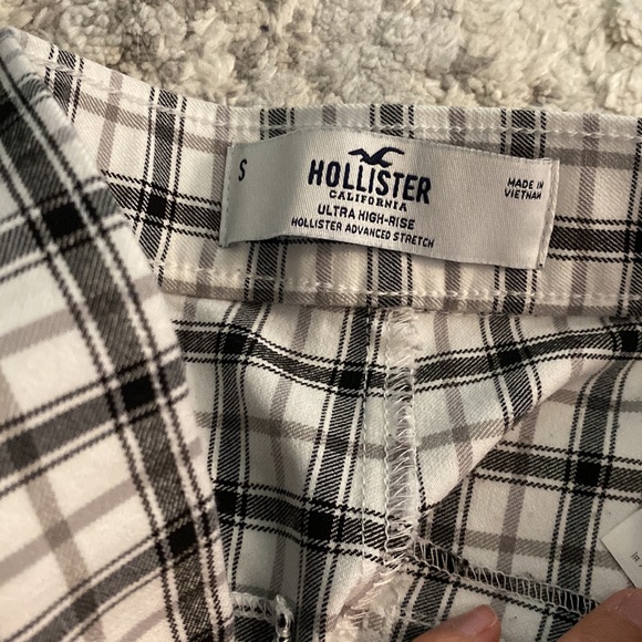 Hollister plaid pants - Picture 4 of 4